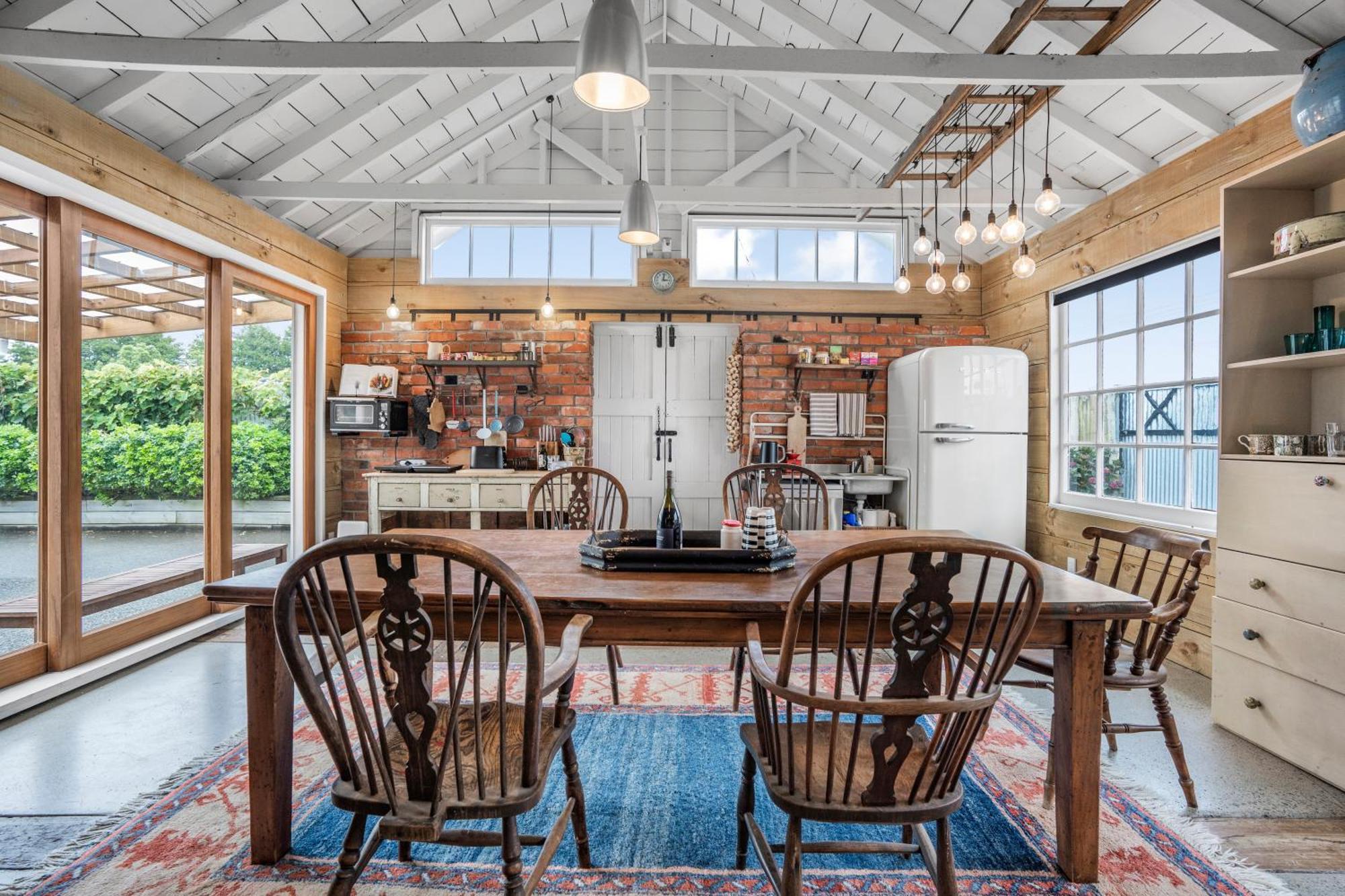 The Longwood Barn Villa Featherston Exterior photo
