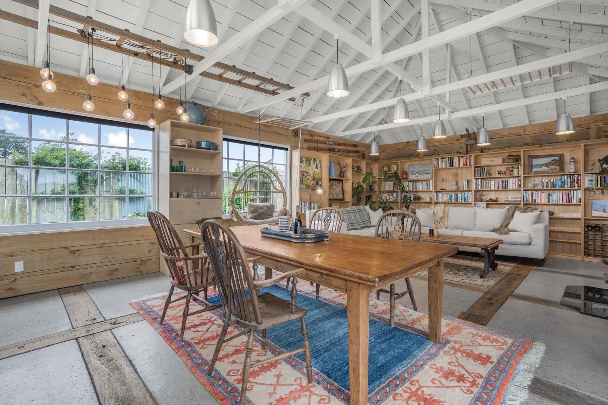 The Longwood Barn Villa Featherston Exterior photo